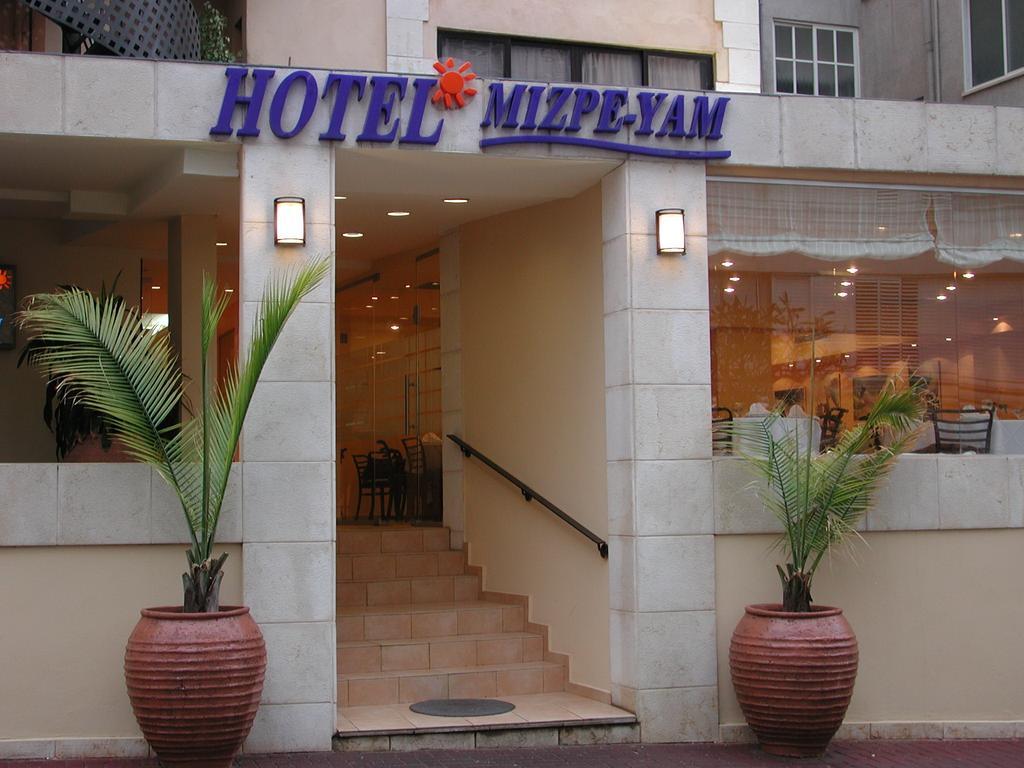 Mizpe Yam Boutique Hotel Netanja Exterior foto